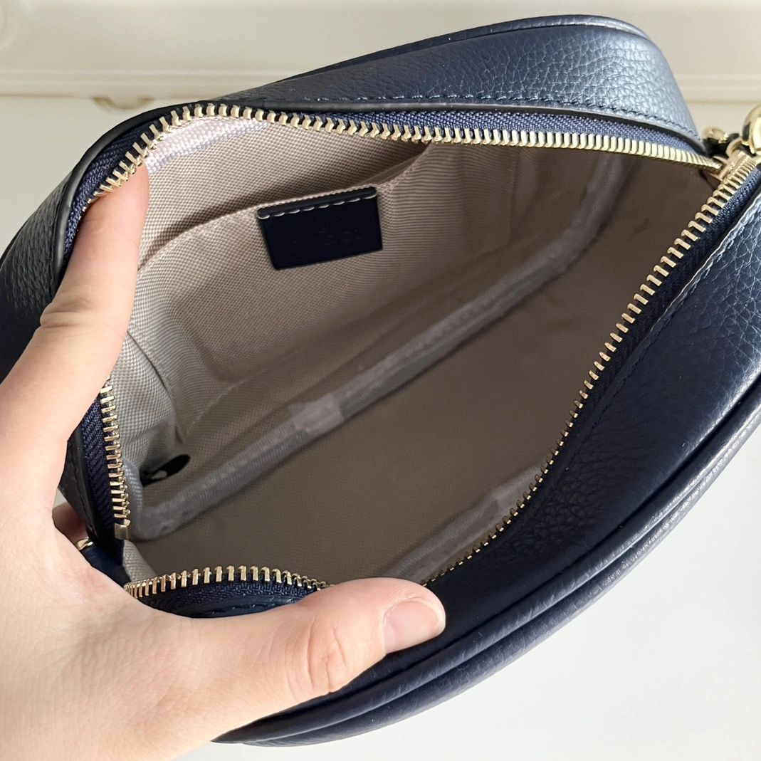 Gucci AAA Quality Messenger Bags Lightweight 6959