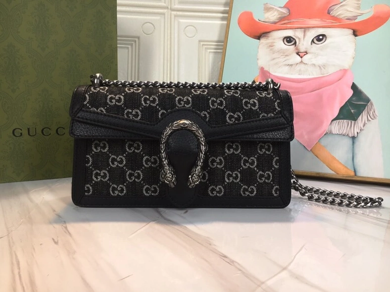 Gucci AAA Quality Messenger Bags Stylish 4299