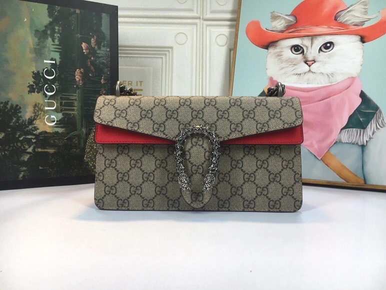 Gucci AAA Quality Messenger Bags Trendy 219