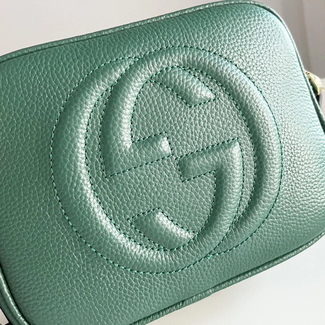 Gucci AAA Quality Messenger Bags WellDesigned 2409