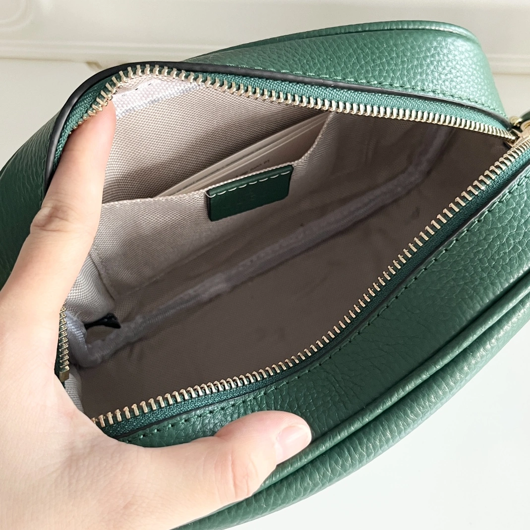 Gucci AAA Quality Messenger Bags WellDesigned 2409