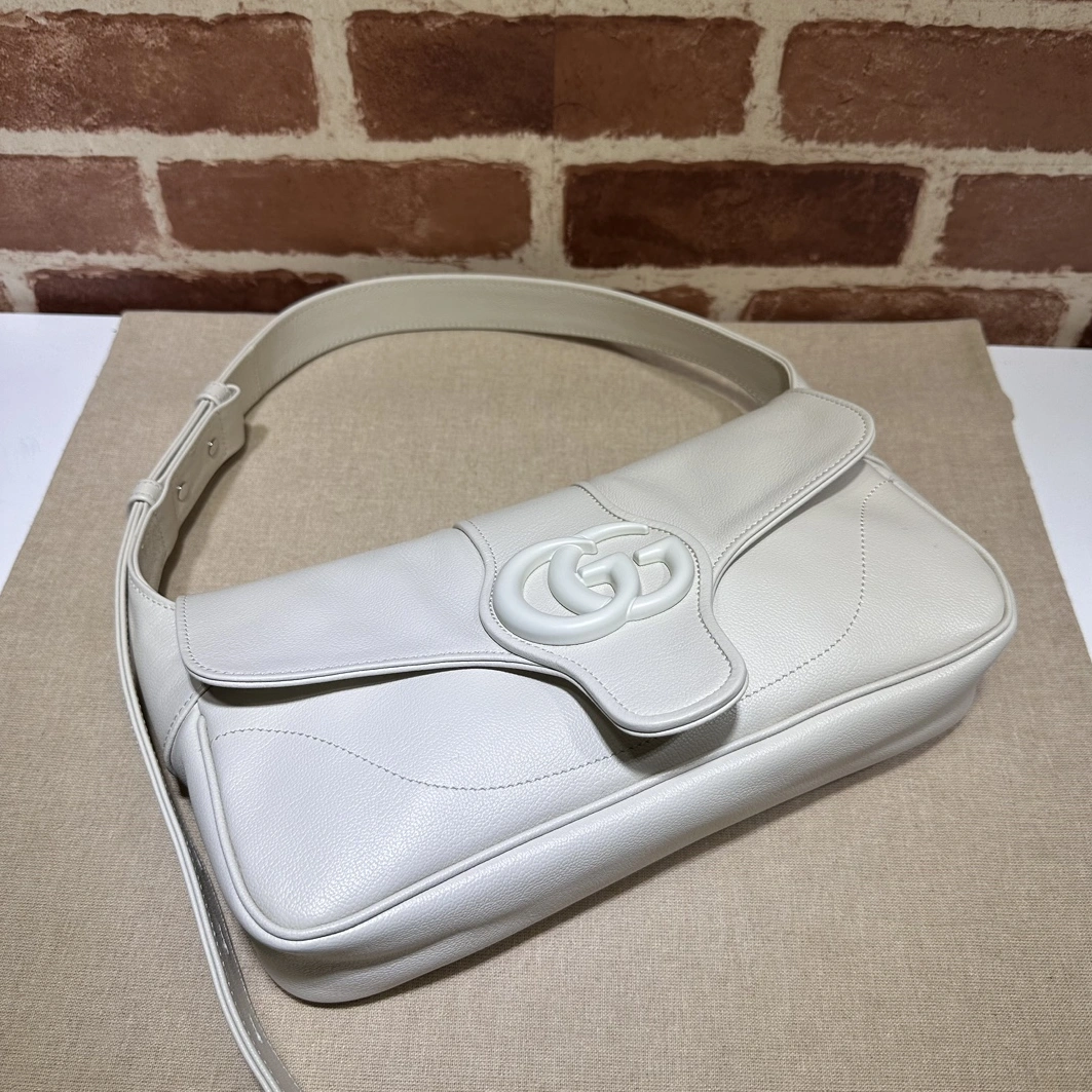 Gucci AAA Quality Shoulder Bags For Women Bold 1841