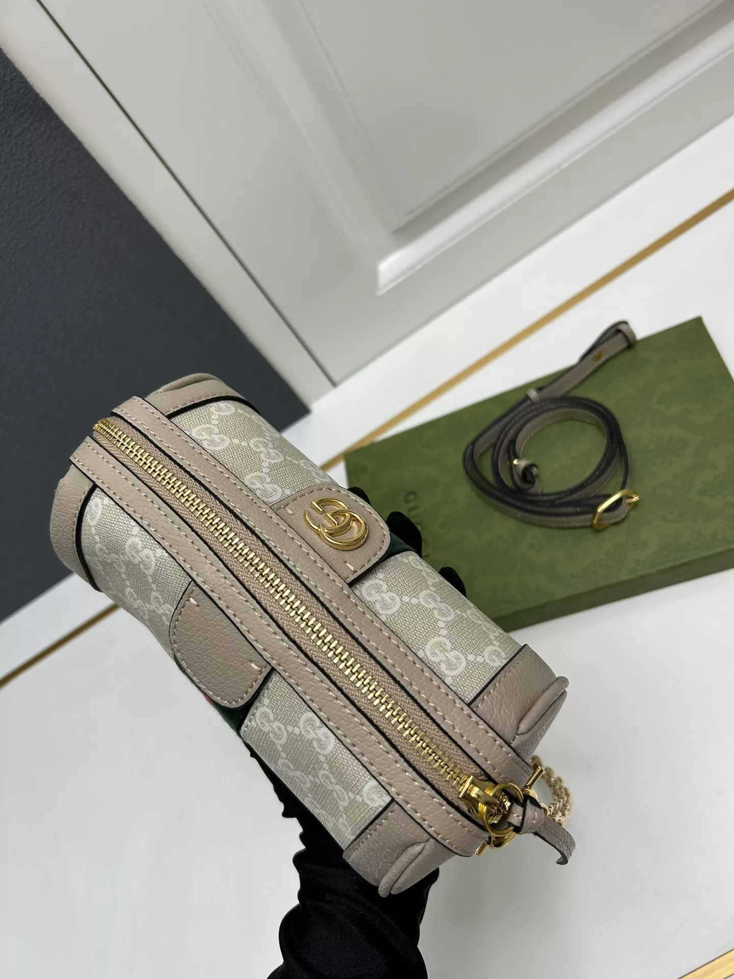 Gucci AAA Quality Shoulder Bags For Women Bold 3626