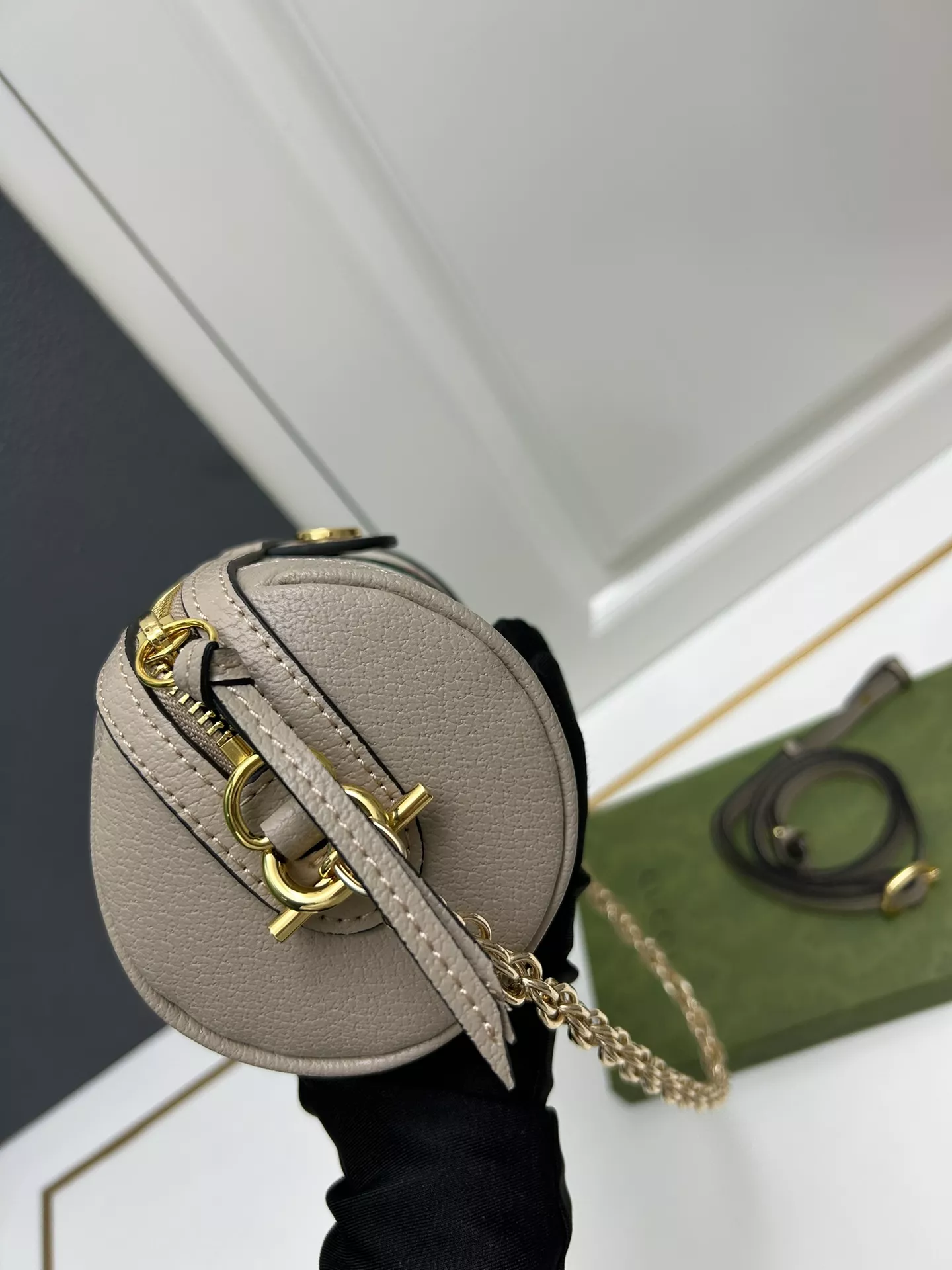 Gucci AAA Quality Shoulder Bags For Women Bold 3626