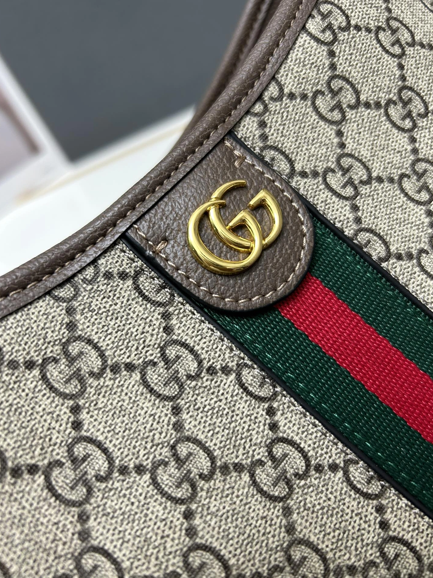 Gucci AAA Quality Shoulder Bags For Women Breathable 2798
