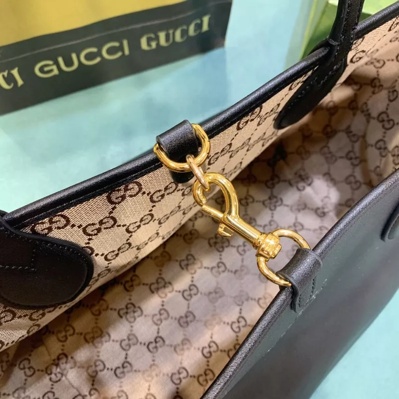Gucci AAA Quality Shoulder Bags For Women Breathable 7694