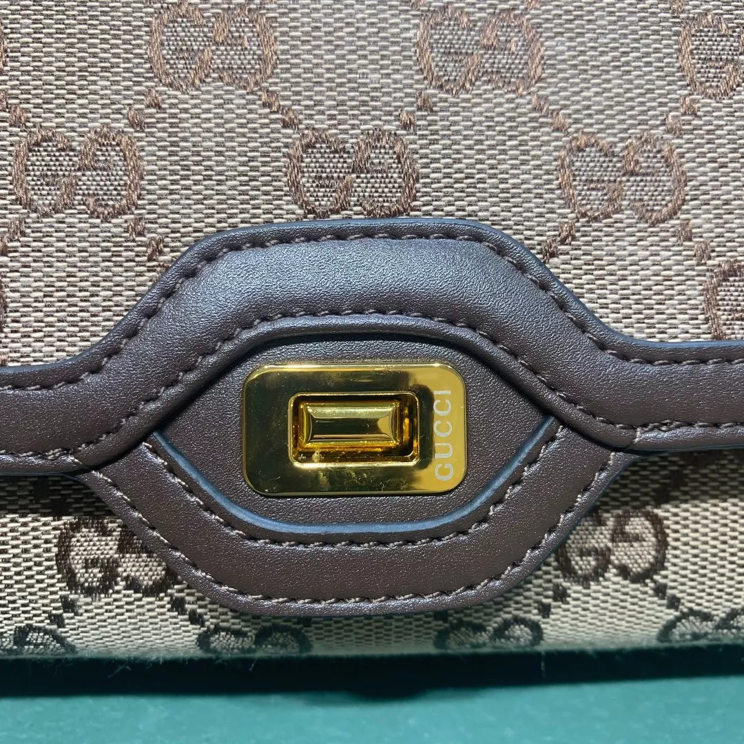 Gucci AAA Quality Shoulder Bags For Women Bright 3616