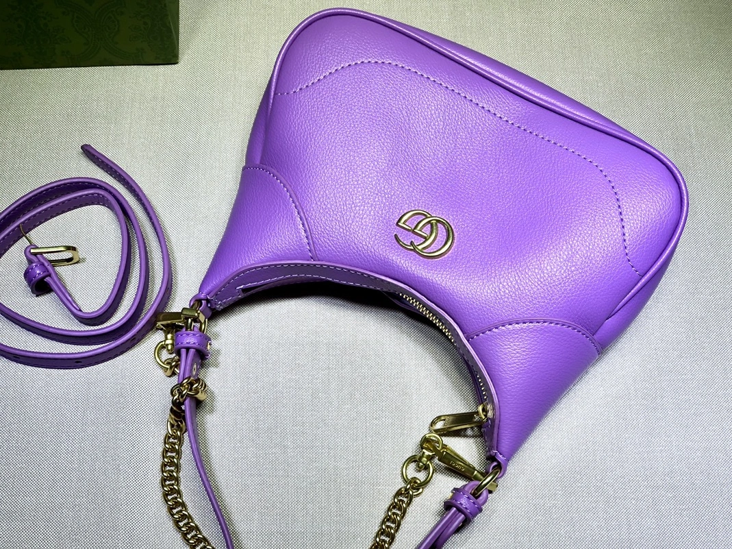 Gucci AAA Quality Shoulder Bags For Women Classic 6015