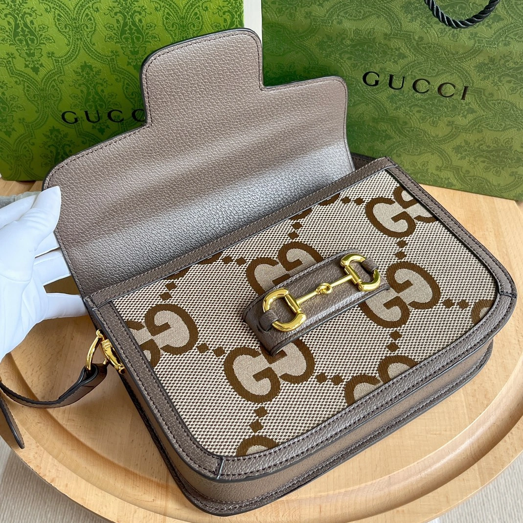 Gucci AAA Quality Shoulder Bags For Women Durable 1489