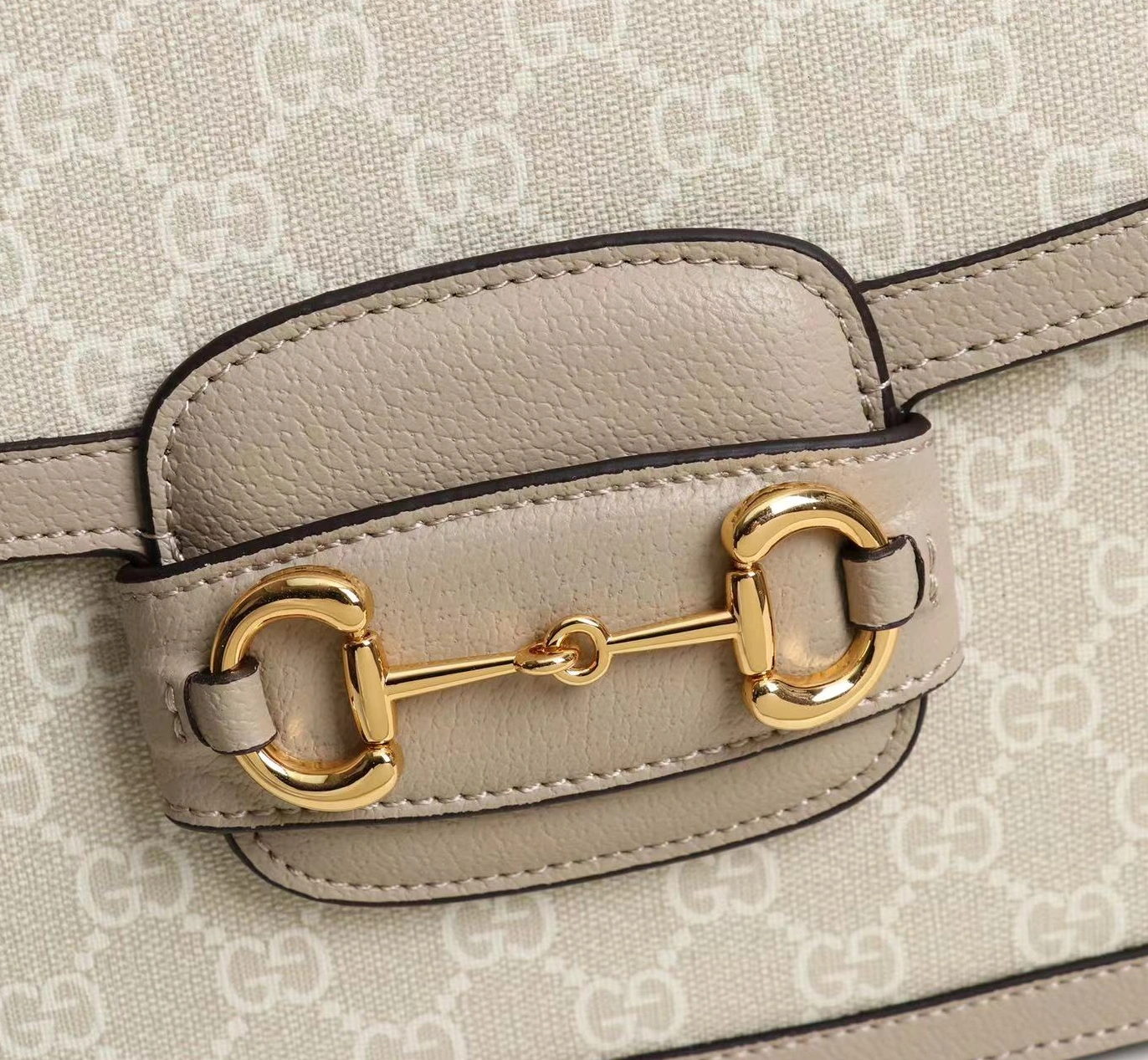 Gucci AAA Quality Shoulder Bags For Women Durable 6002