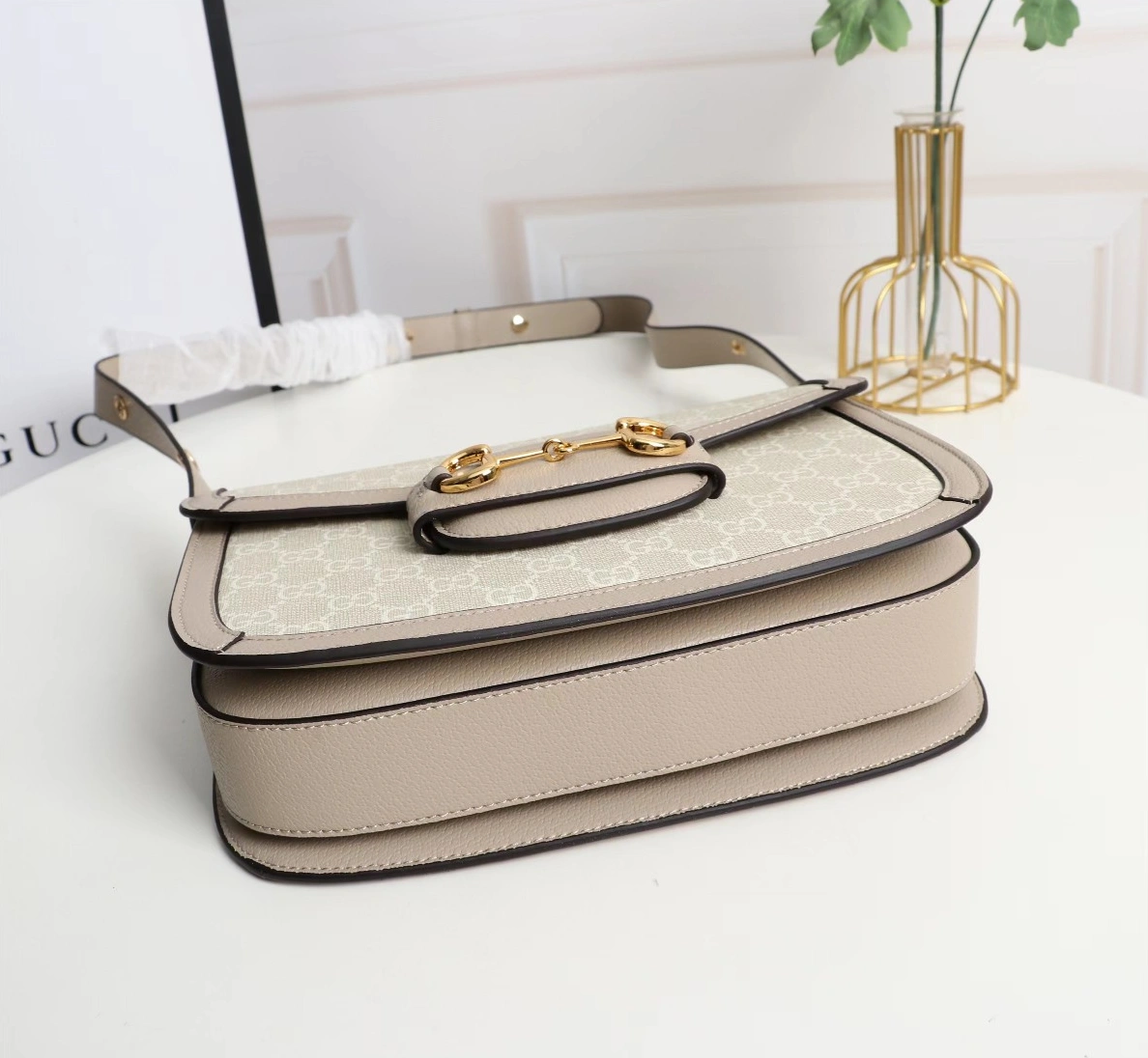 Gucci AAA Quality Shoulder Bags For Women Durable 6002