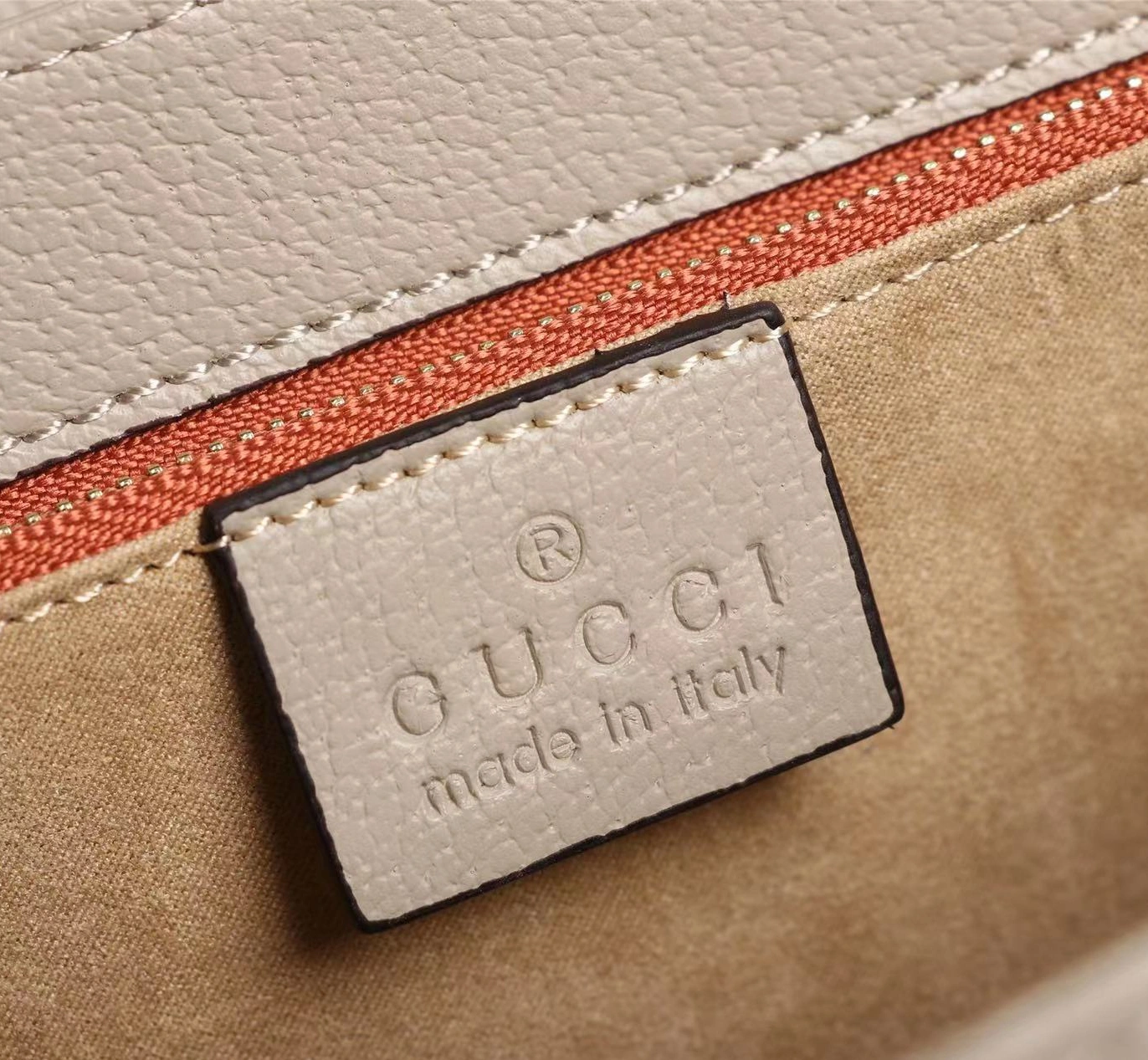 Gucci AAA Quality Shoulder Bags For Women Durable 6002
