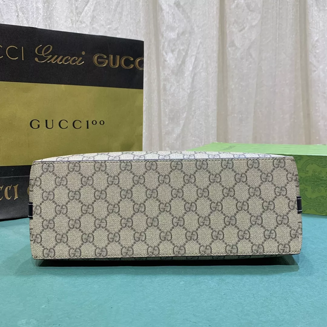 Gucci AAA Quality Shoulder Bags For Women Durable 8592