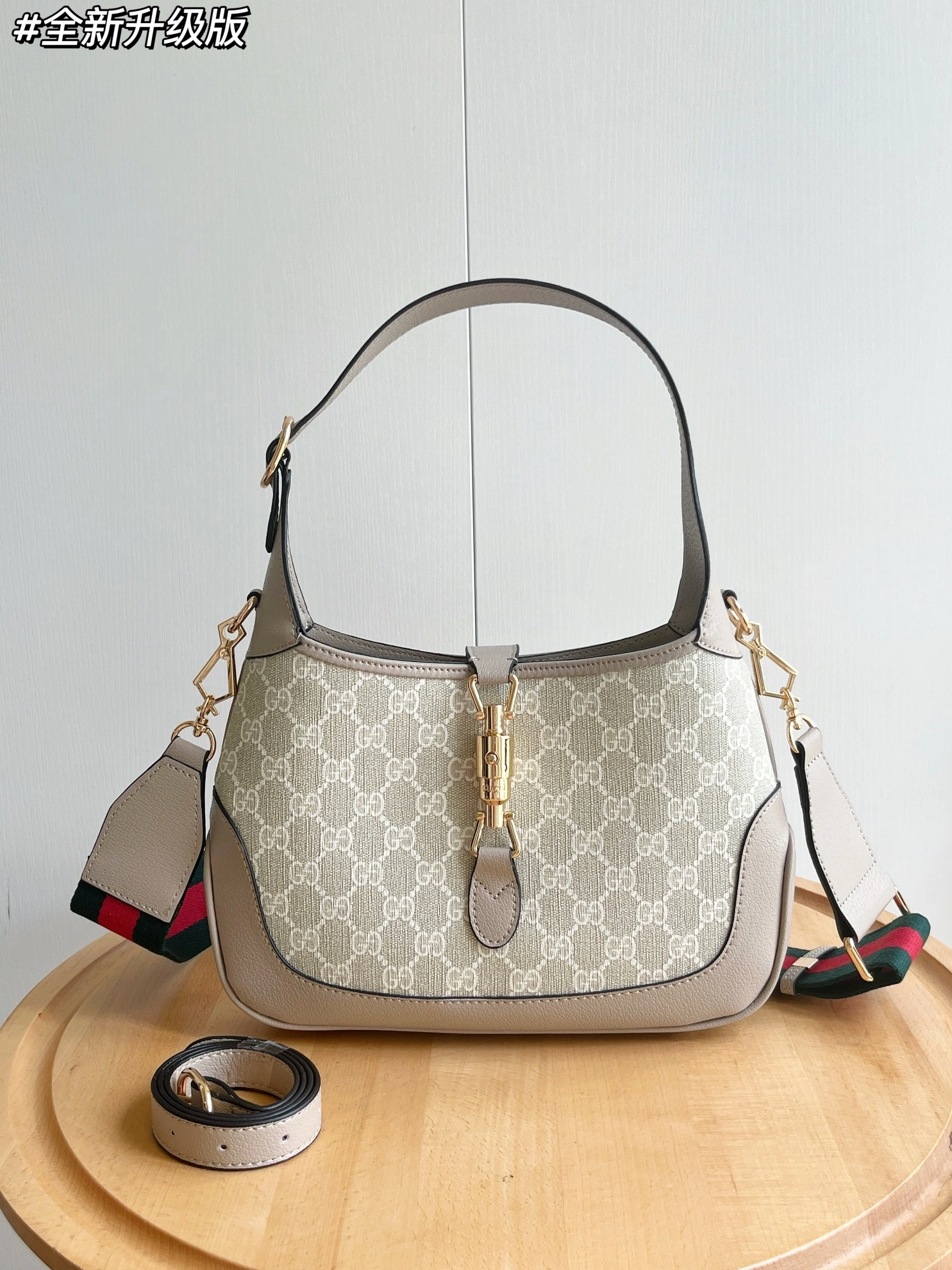 Gucci AAA Quality Shoulder Bags For Women EasyMatch 3175