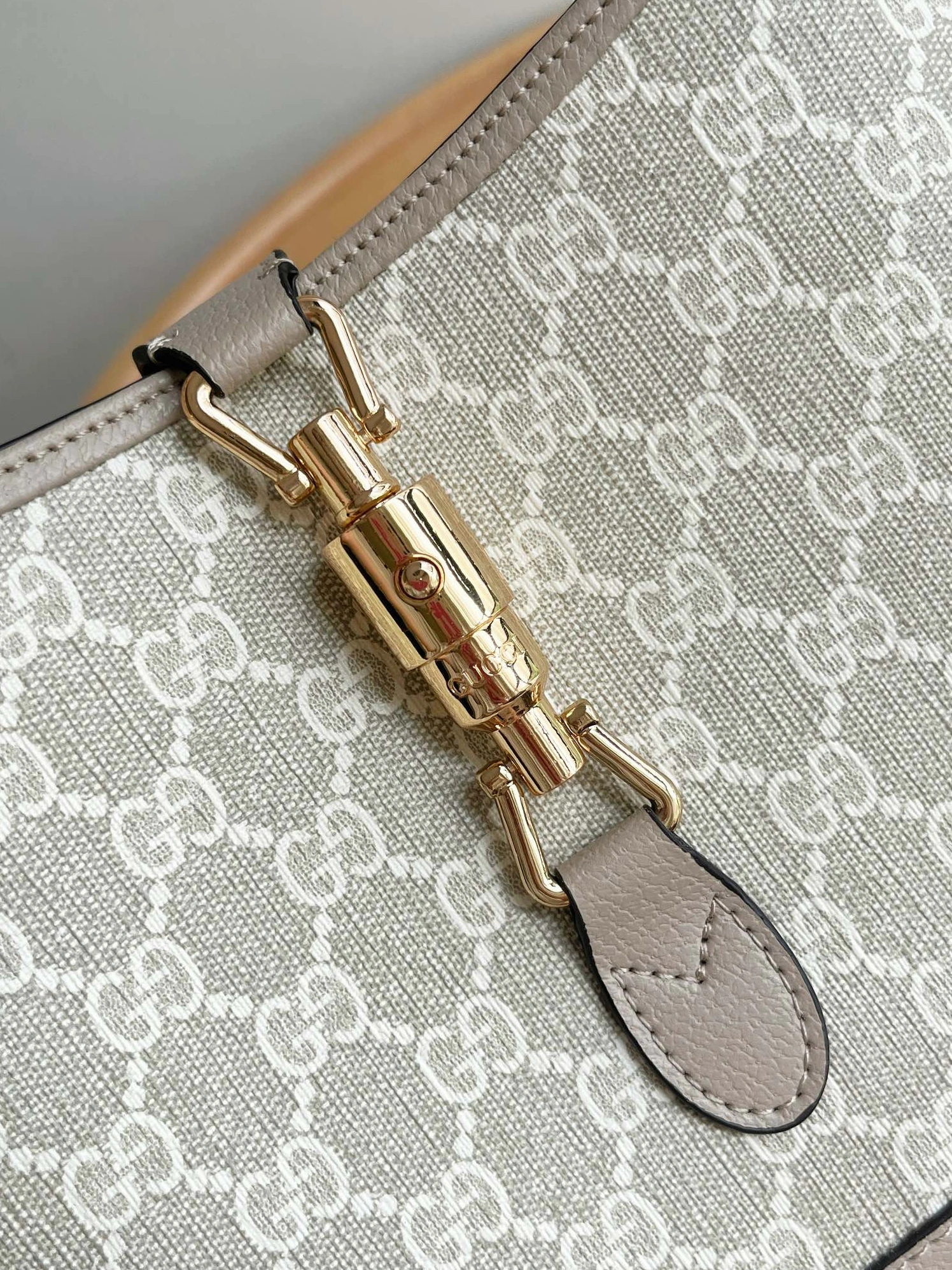 Gucci AAA Quality Shoulder Bags For Women EasyMatch 3175