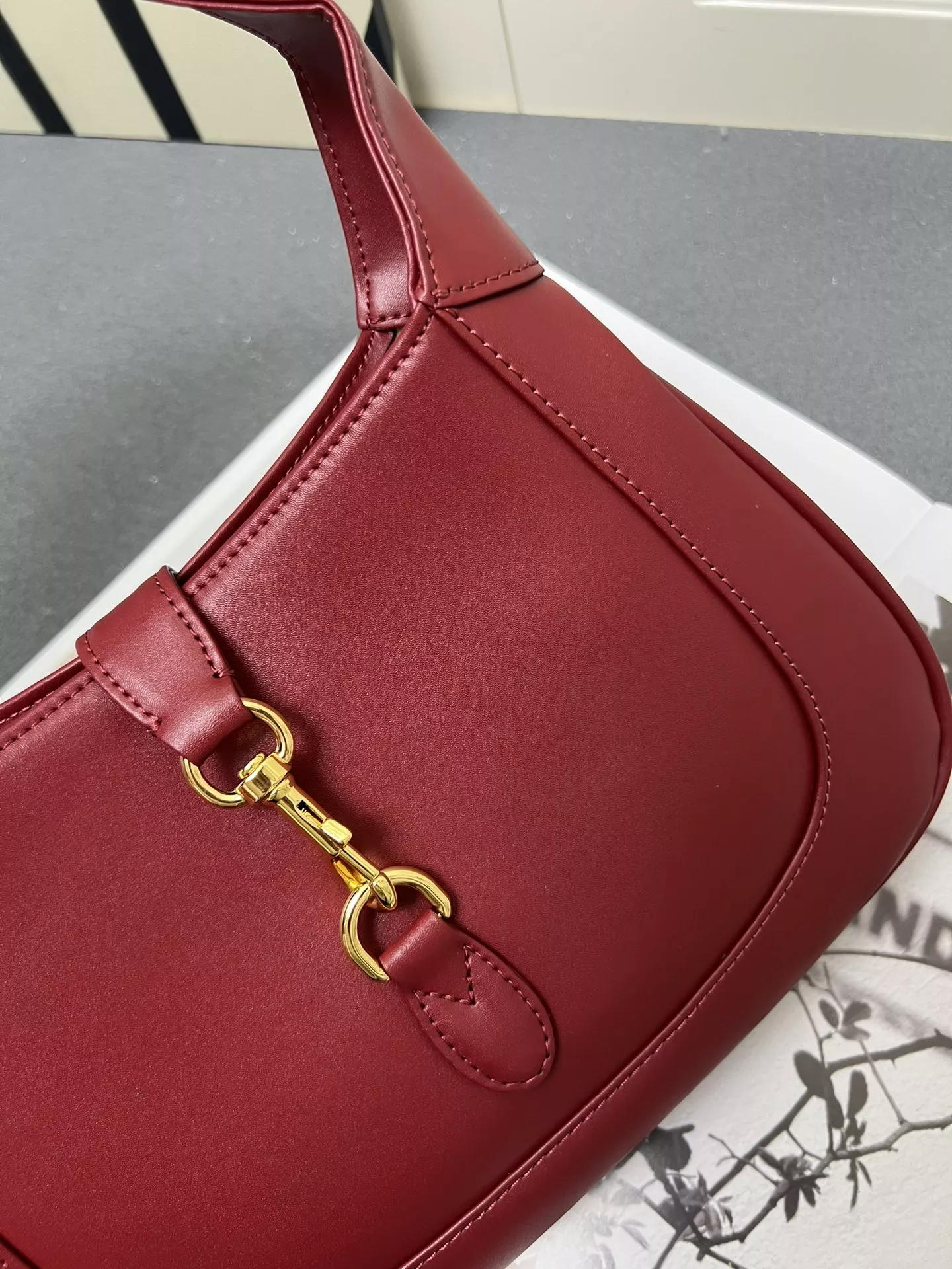 Gucci AAA Quality Shoulder Bags For Women Fashionable 9040