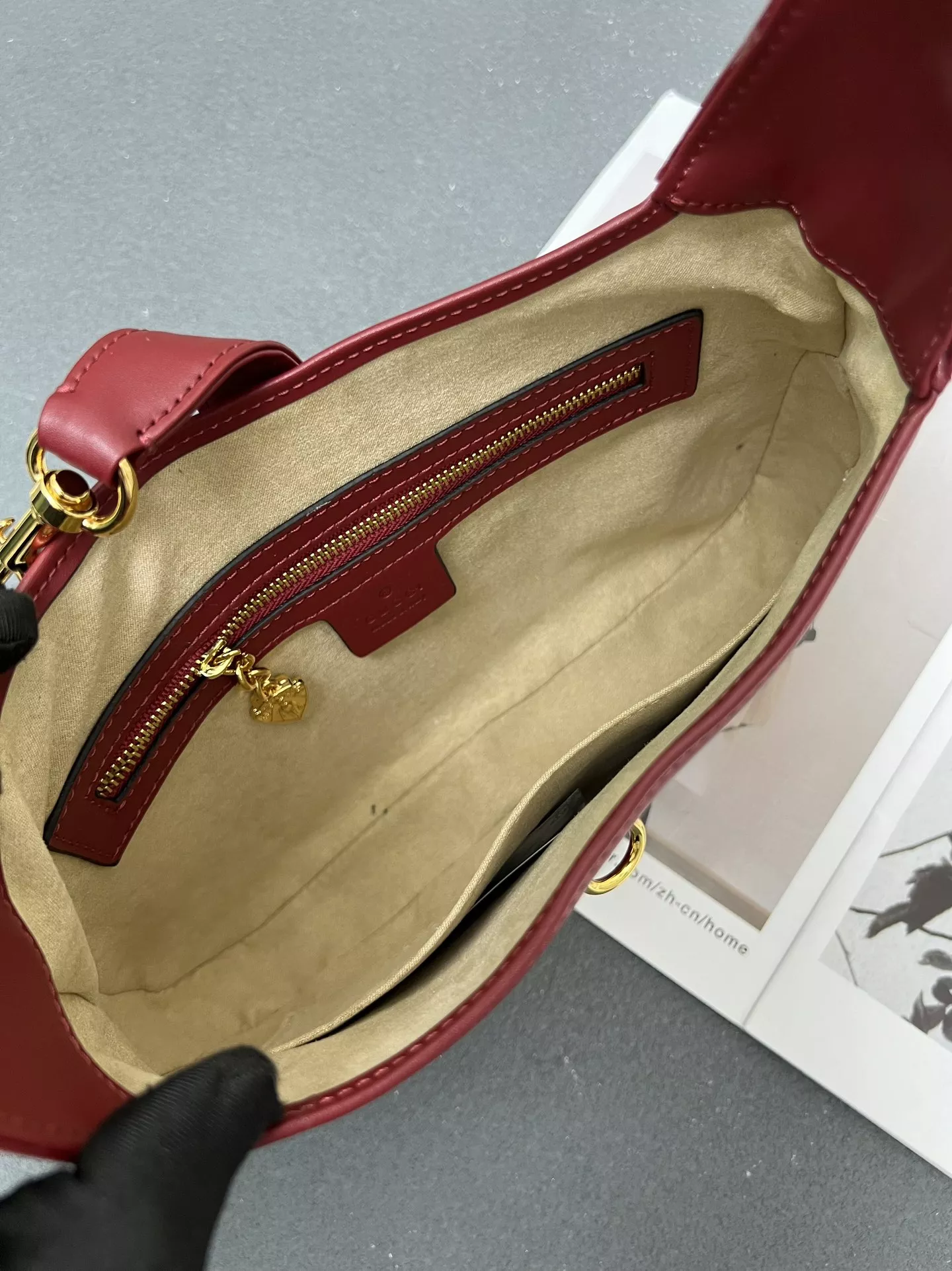 Gucci AAA Quality Shoulder Bags For Women Fashionable 9040