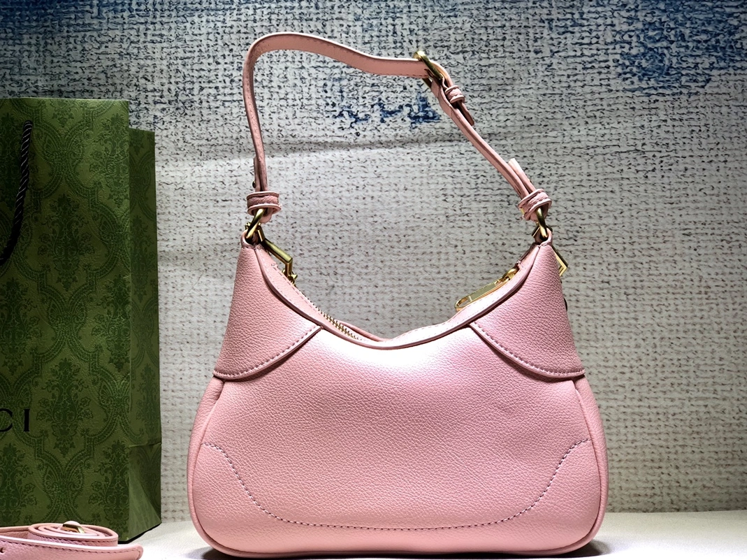 Gucci AAA Quality Shoulder Bags For Women Functional 8047