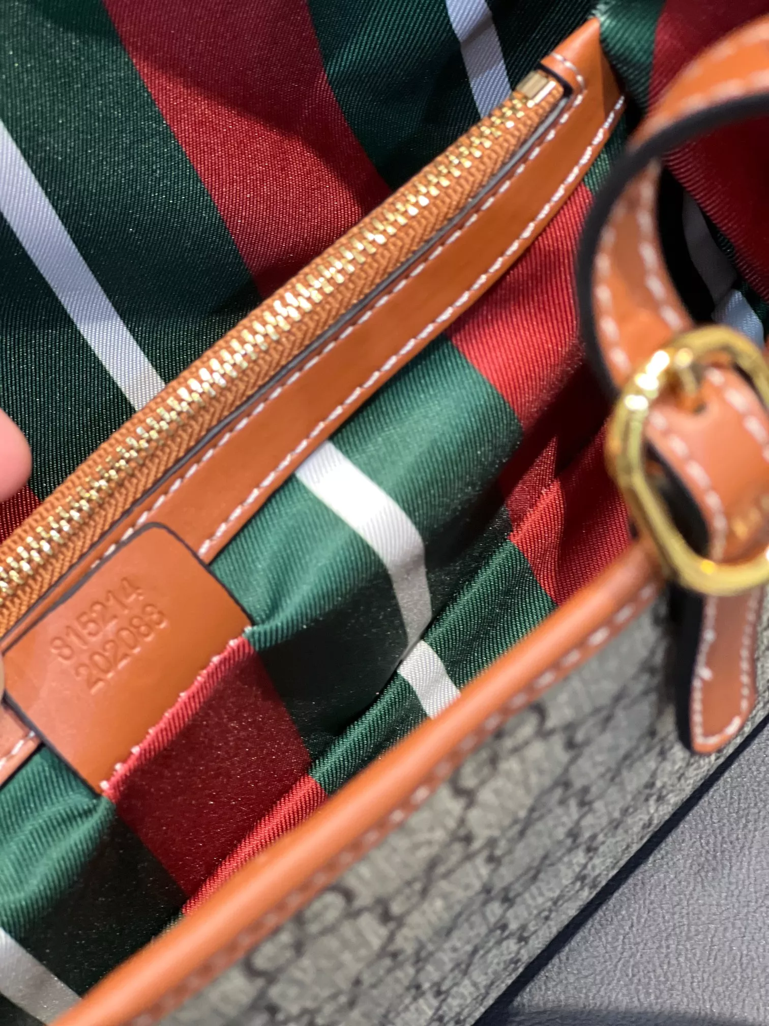 Gucci AAA Quality Shoulder Bags For Women Modern 2950