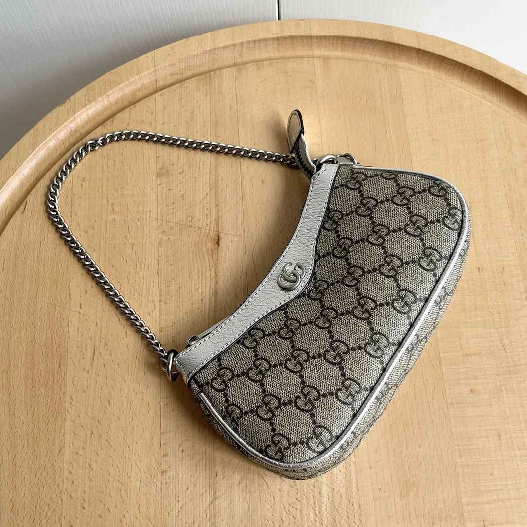 Gucci AAA Quality Shoulder Bags For Women Popular 9648