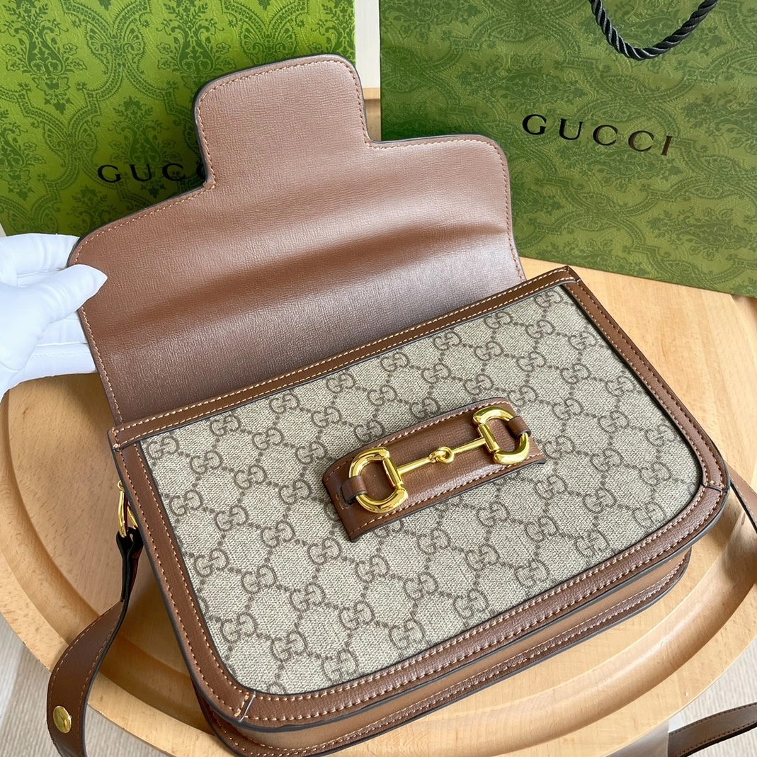 Gucci AAA Quality Shoulder Bags For Women Refined 2187