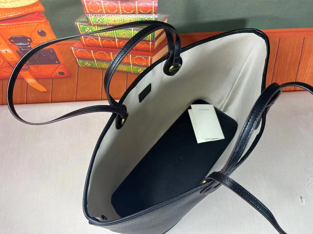 Gucci AAA Quality Shoulder Bags For Women Reliable 2181