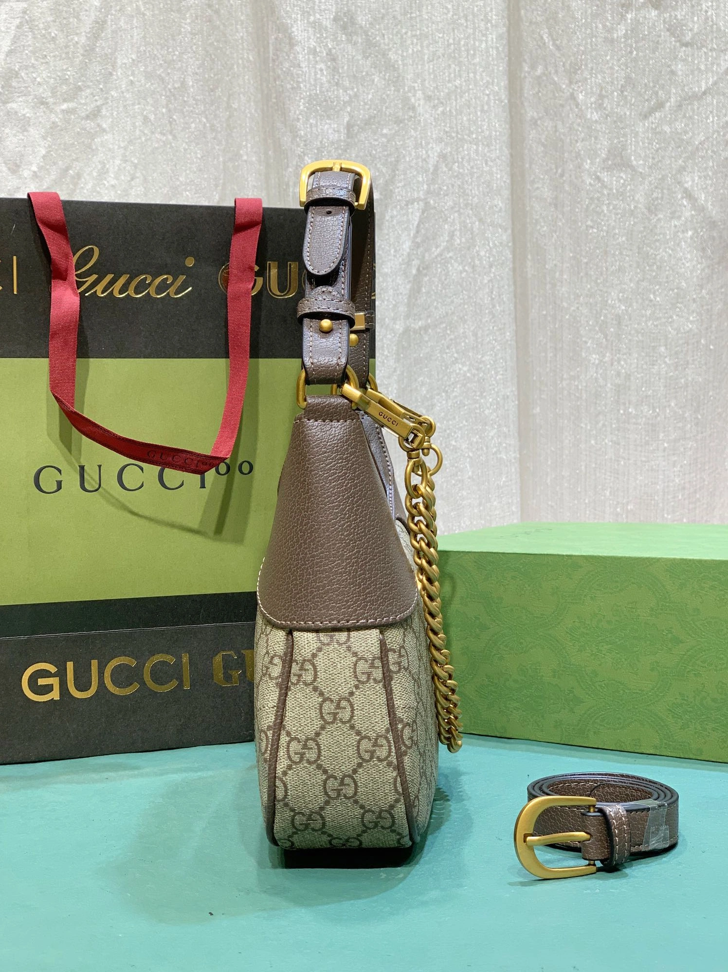 Gucci AAA Quality Shoulder Bags For Women Reliable 5882