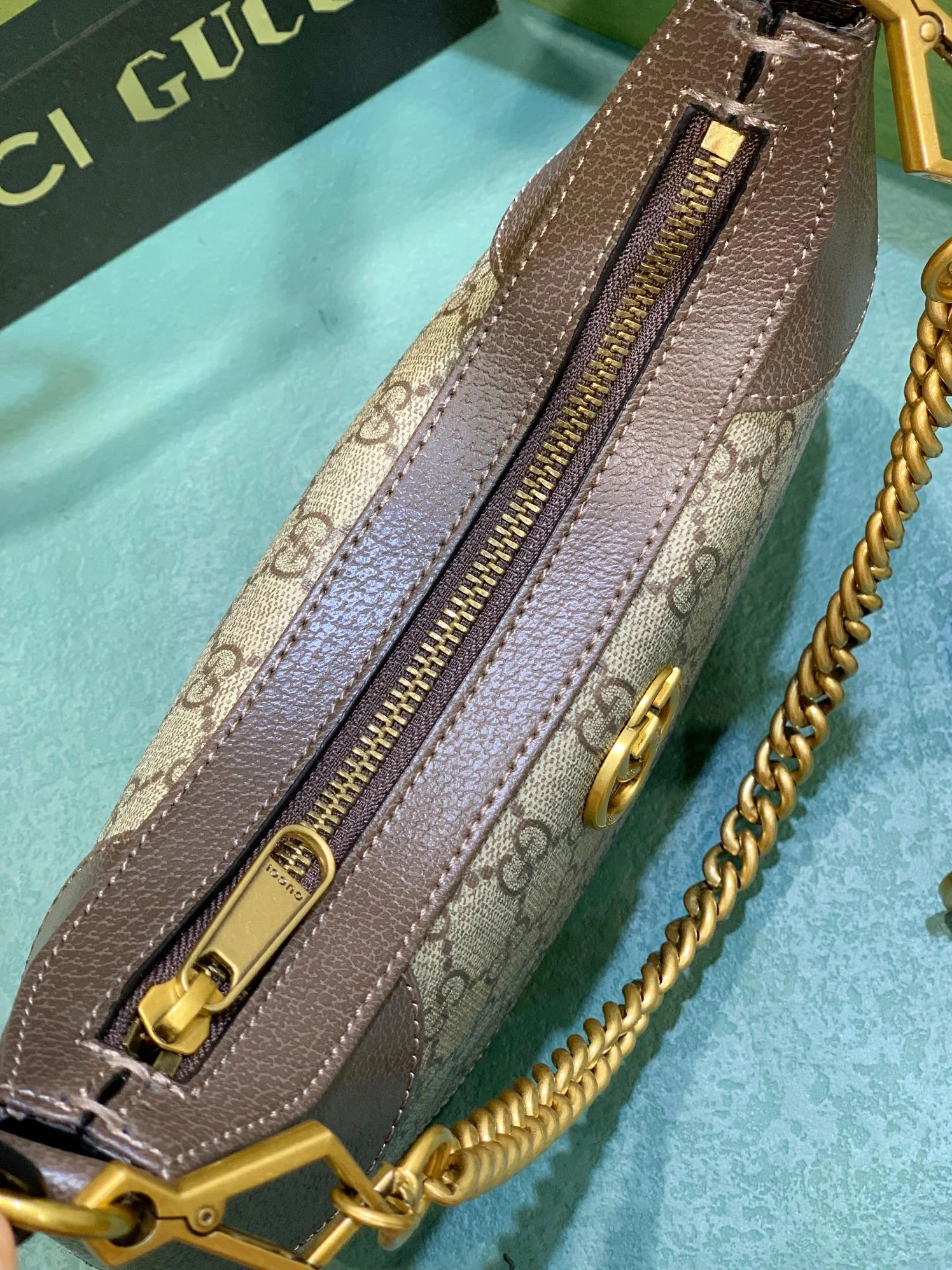 Gucci AAA Quality Shoulder Bags For Women Reliable 5882