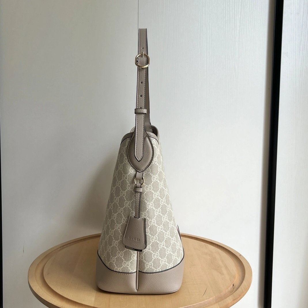 Gucci AAA Quality Shoulder Bags For Women SmartChoice 6729