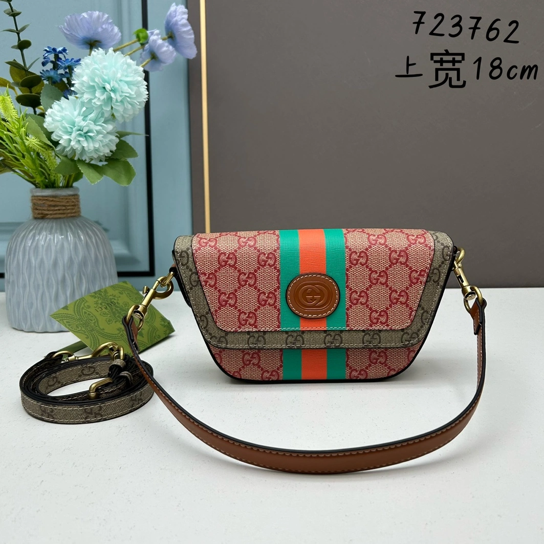 Gucci AAA Quality Shoulder Bags For Women Soft 6079