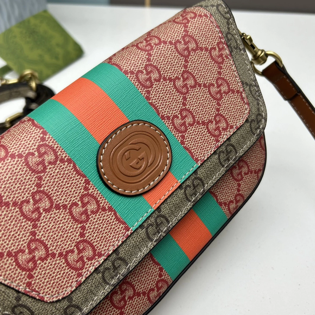 Gucci AAA Quality Shoulder Bags For Women Soft 6079