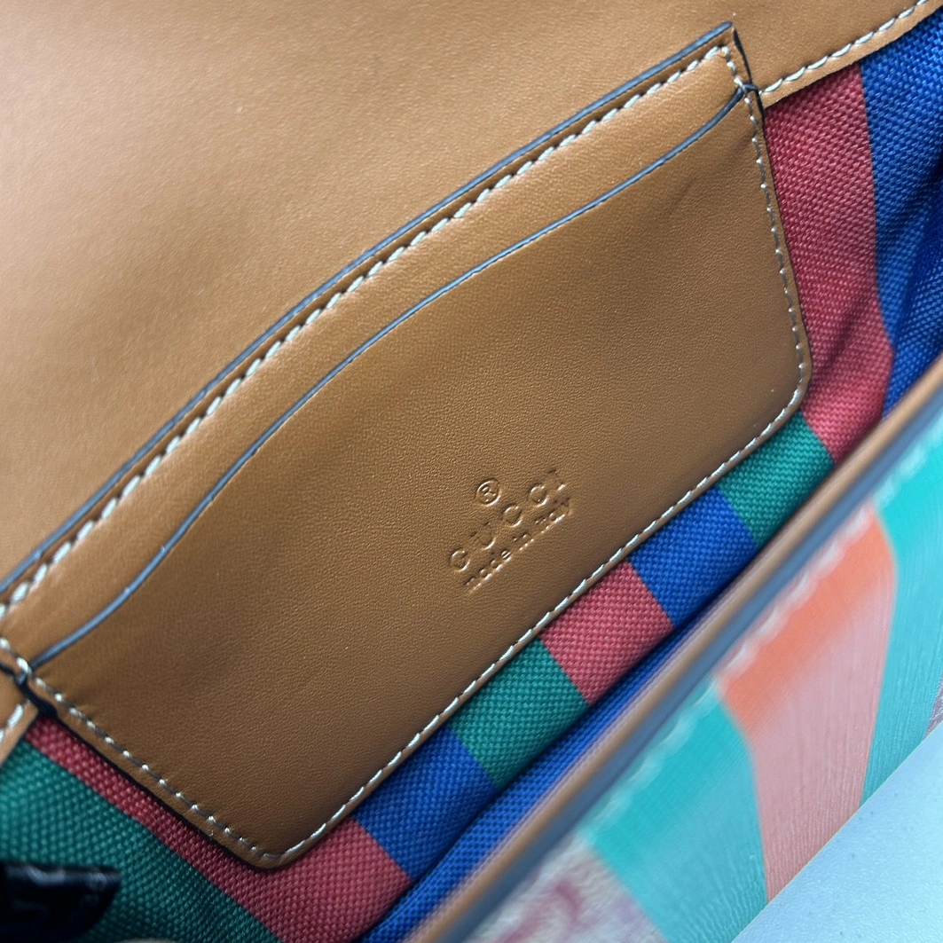Gucci AAA Quality Shoulder Bags For Women Soft 6079