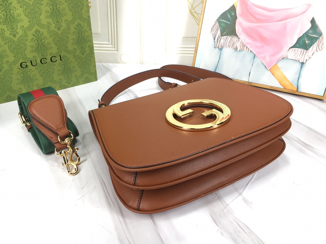 Gucci AAA Quality Shoulder Bags For Women Trendy 9217