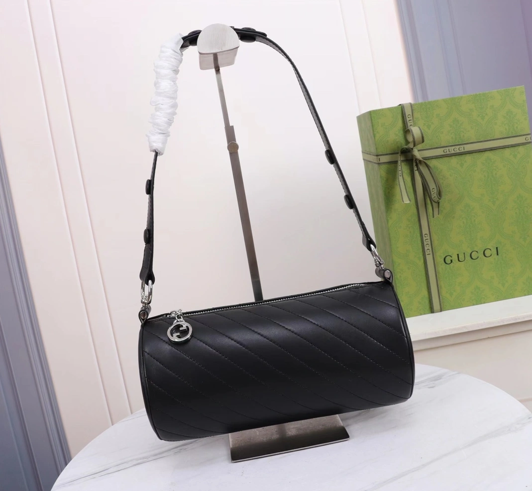 Gucci AAA Quality Shoulder Bags For Women Unique 9012