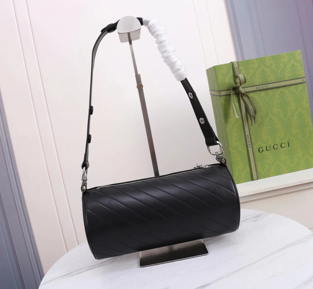 Gucci AAA Quality Shoulder Bags For Women Unique 9012