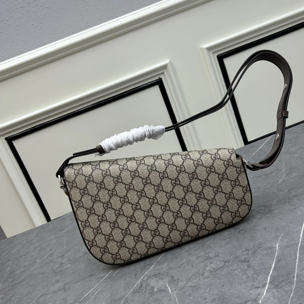 Gucci AAA Quality Shoulder Bags For Women Vibrant 6346