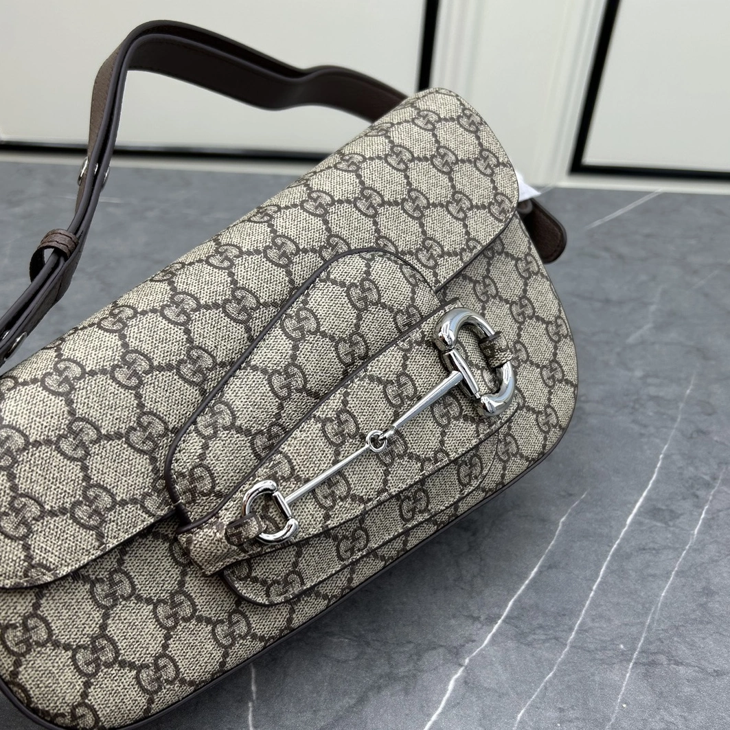 Gucci AAA Quality Shoulder Bags For Women Vibrant 6346