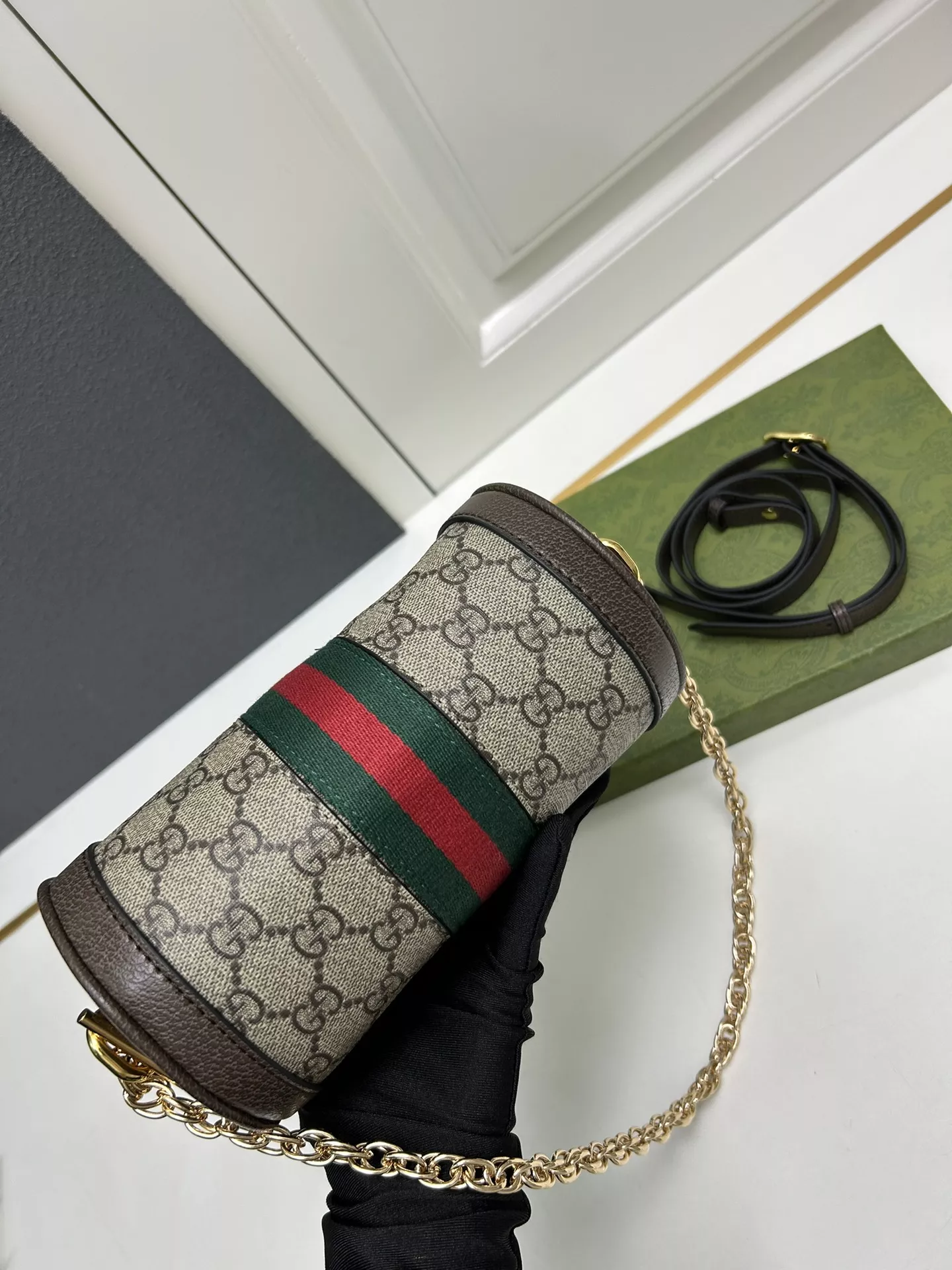 Gucci AAA Quality Shoulder Bags For Women WellDesigned 1364