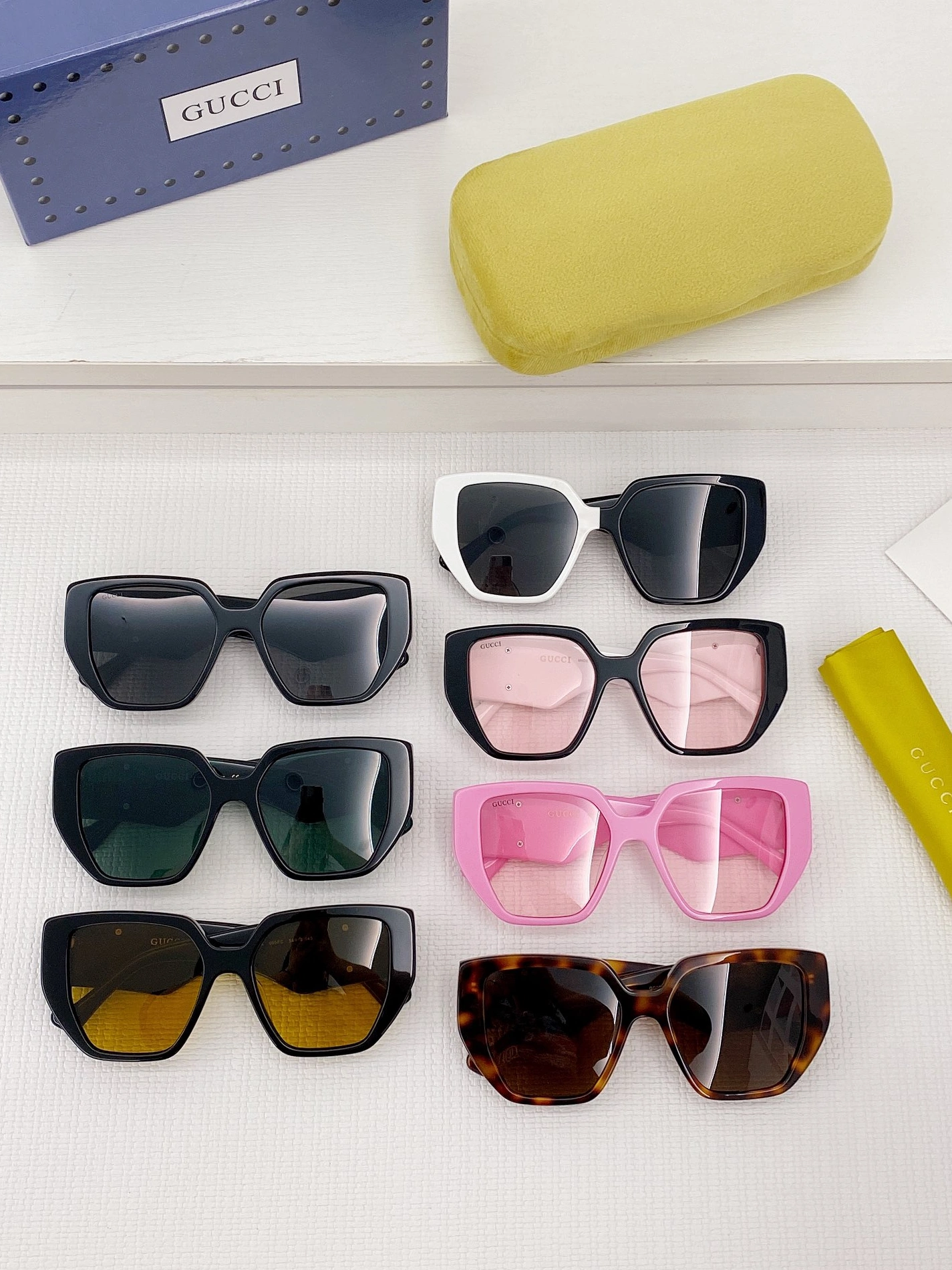 Gucci AAA Quality Sunglasses Affordable 8381