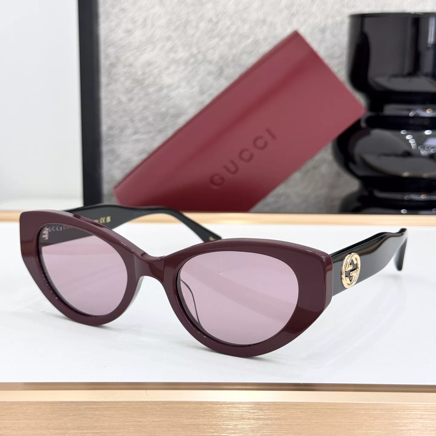 Gucci AAA Quality Sunglasses BestValue 5572