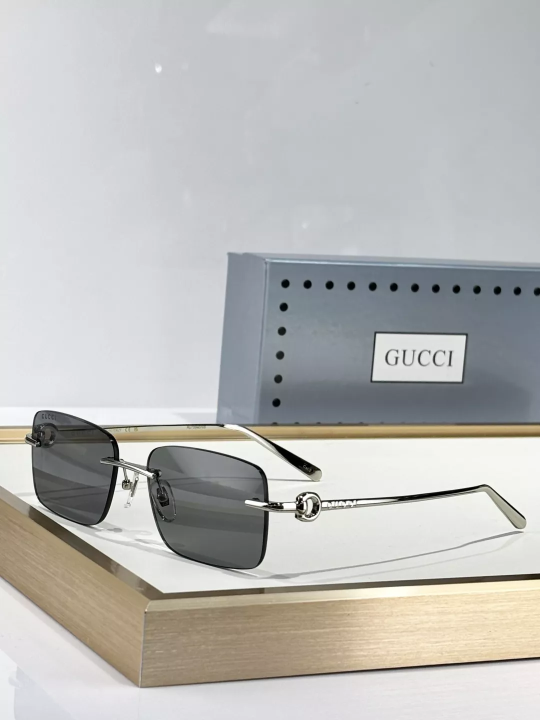 Gucci AAA Quality Sunglasses Durable 3876