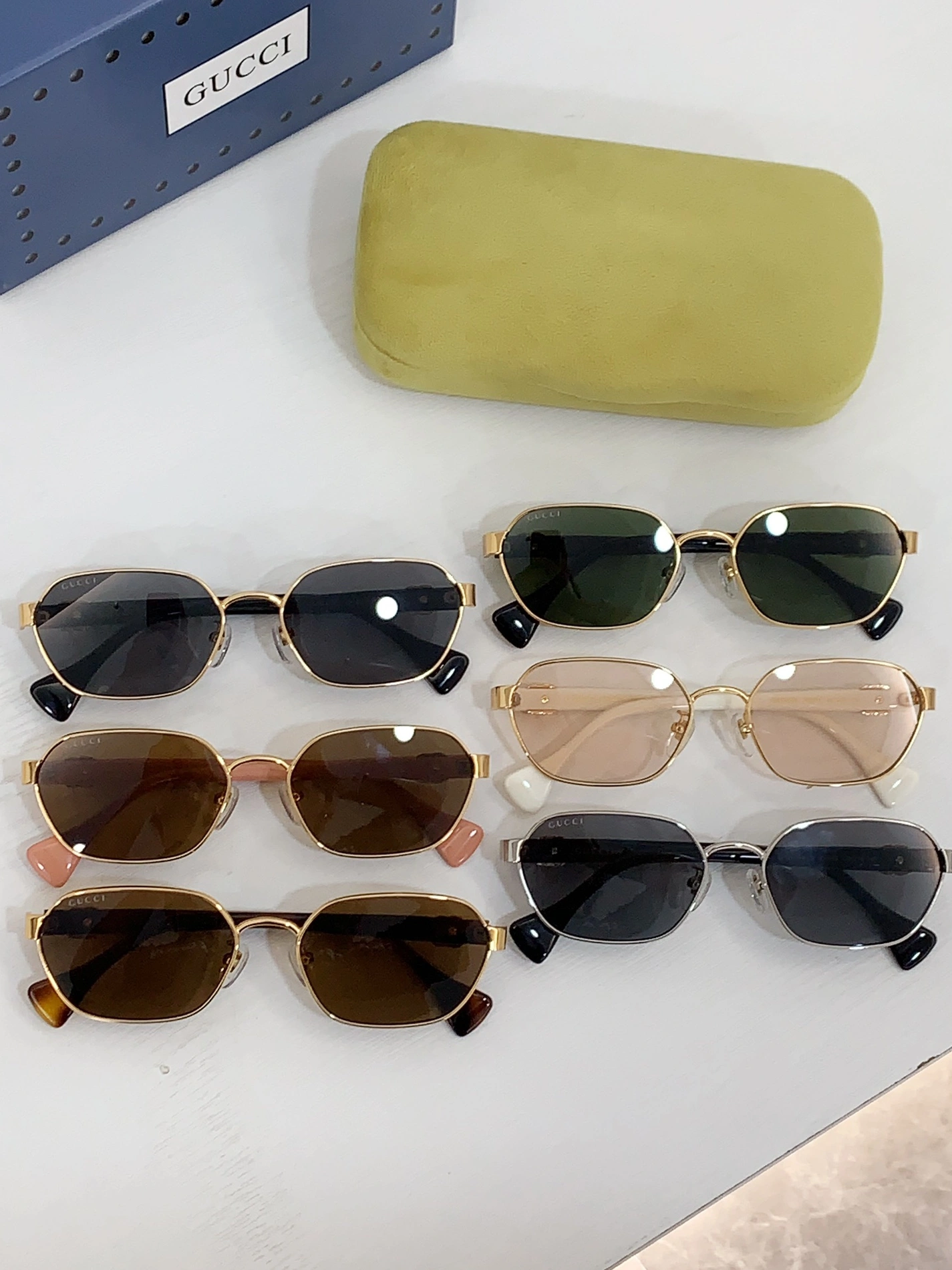 Gucci AAA Quality Sunglasses Durable 5555
