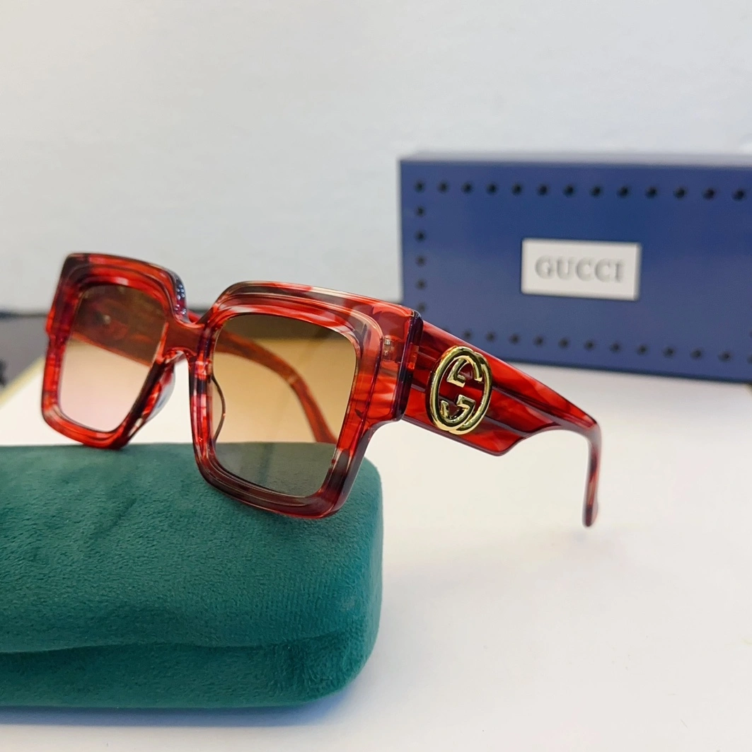 Gucci AAA Quality Sunglasses EasyMatch 3591