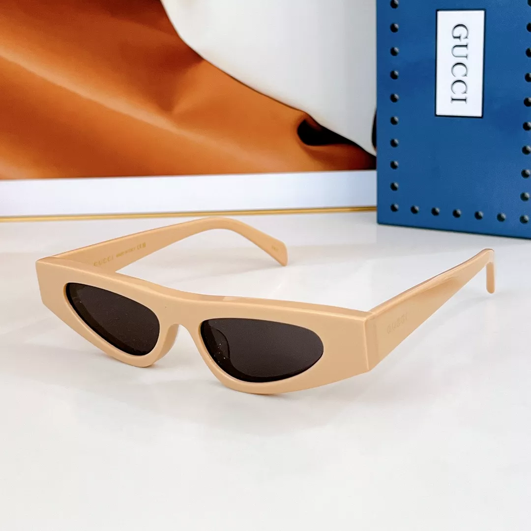 Gucci AAA Quality Sunglasses Efficient 5564