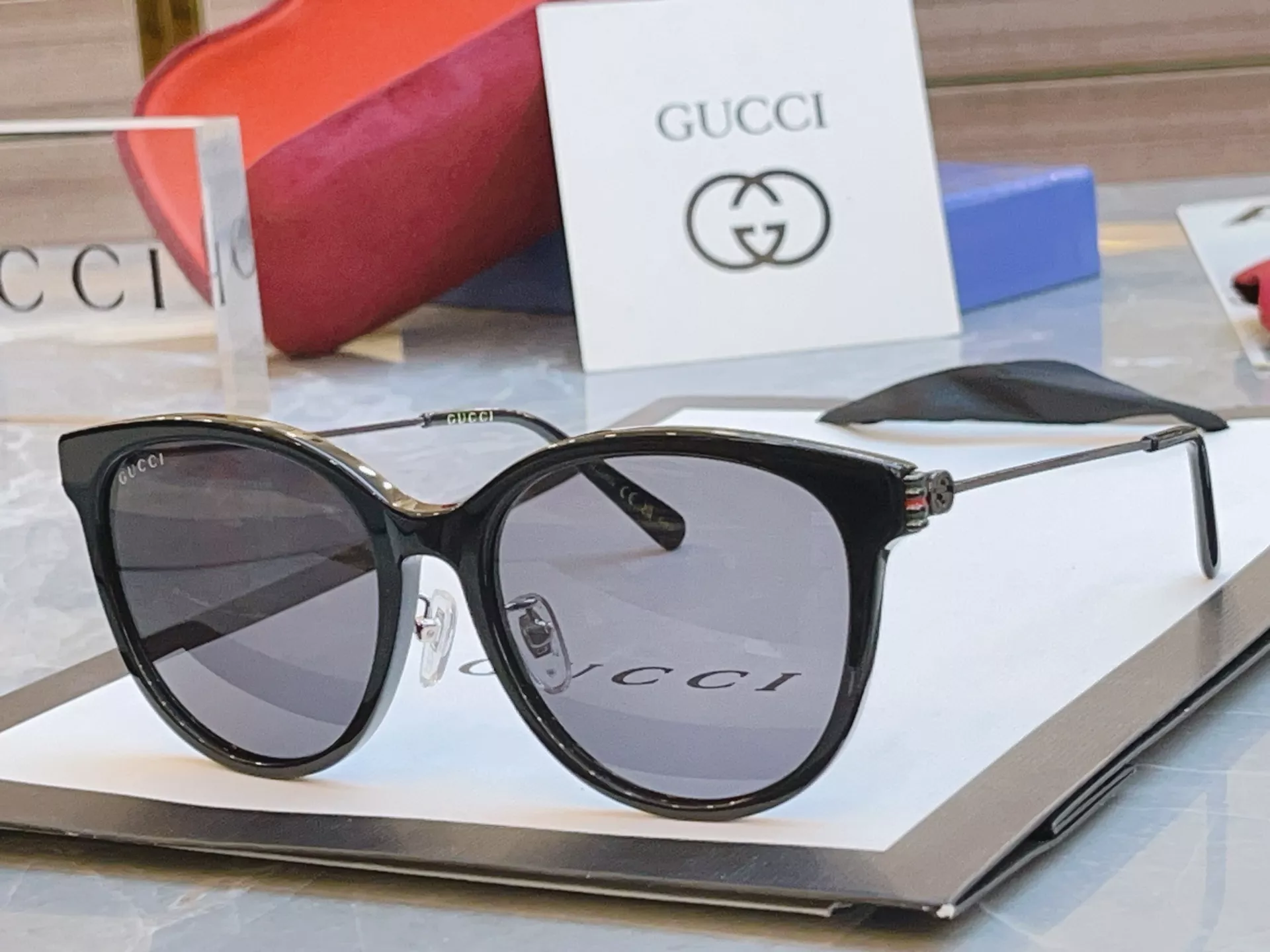 Gucci AAA Quality Sunglasses EyeCatching 5314