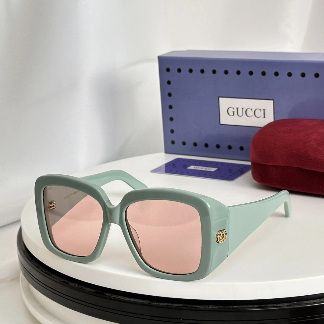 Gucci AAA Quality Sunglasses GoodFit 5218