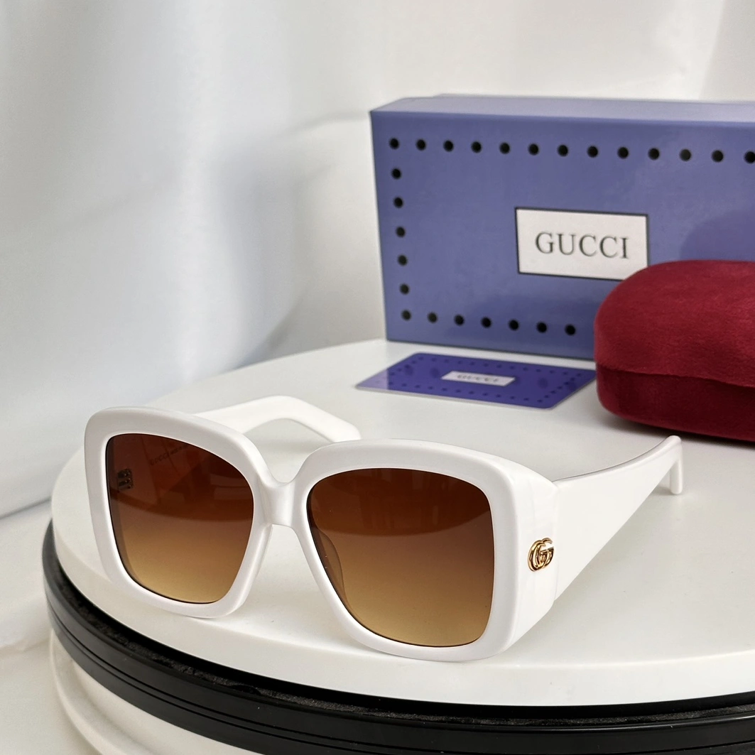 Gucci AAA Quality Sunglasses GoodFit 9250