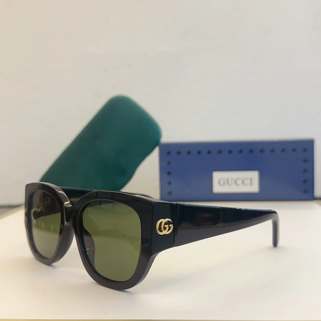Gucci AAA Quality Sunglasses Modern 4148