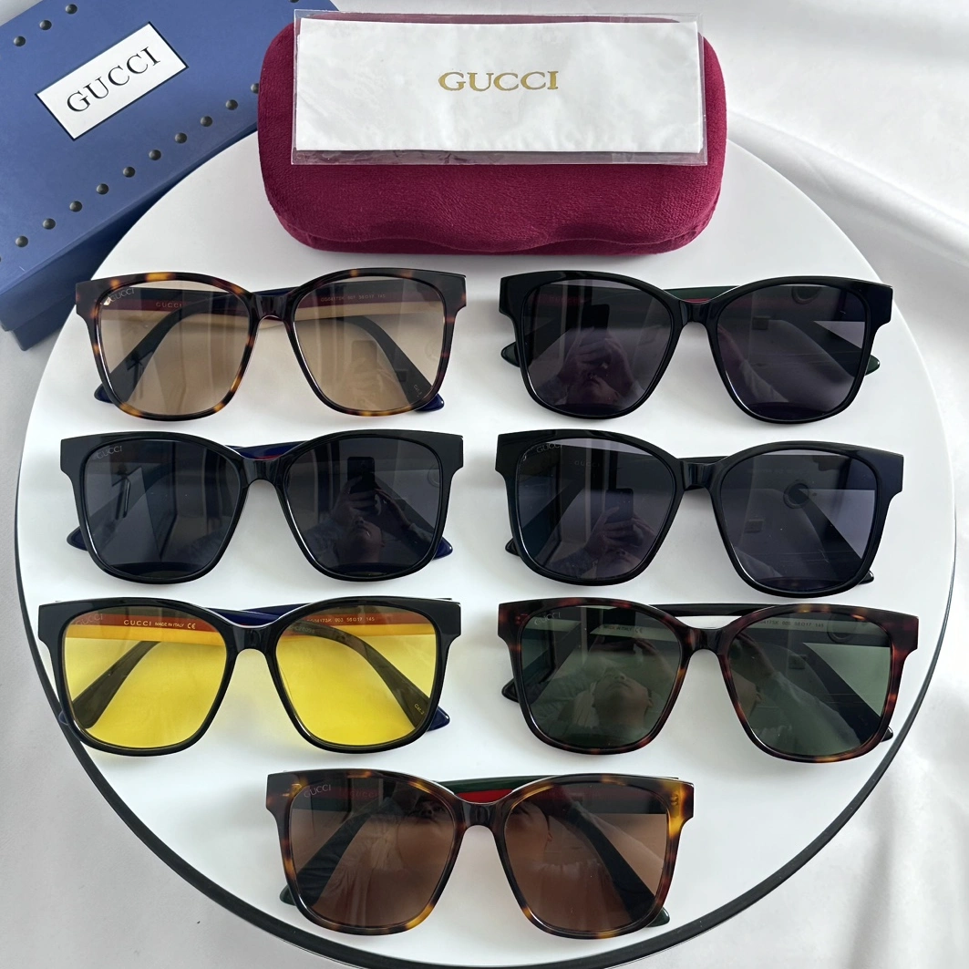 Gucci AAA Quality Sunglasses Modern 4697