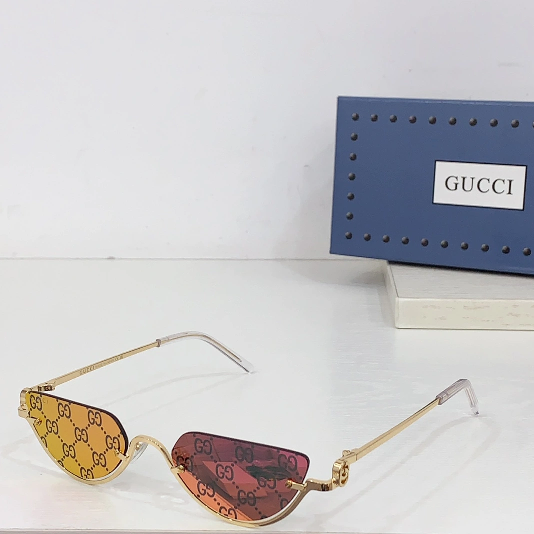Gucci AAA Quality Sunglasses NewStyle 8387